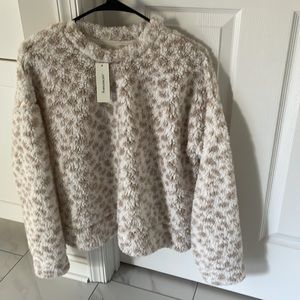 Sherpa sweater
